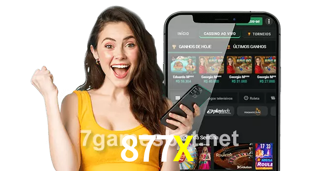 877X